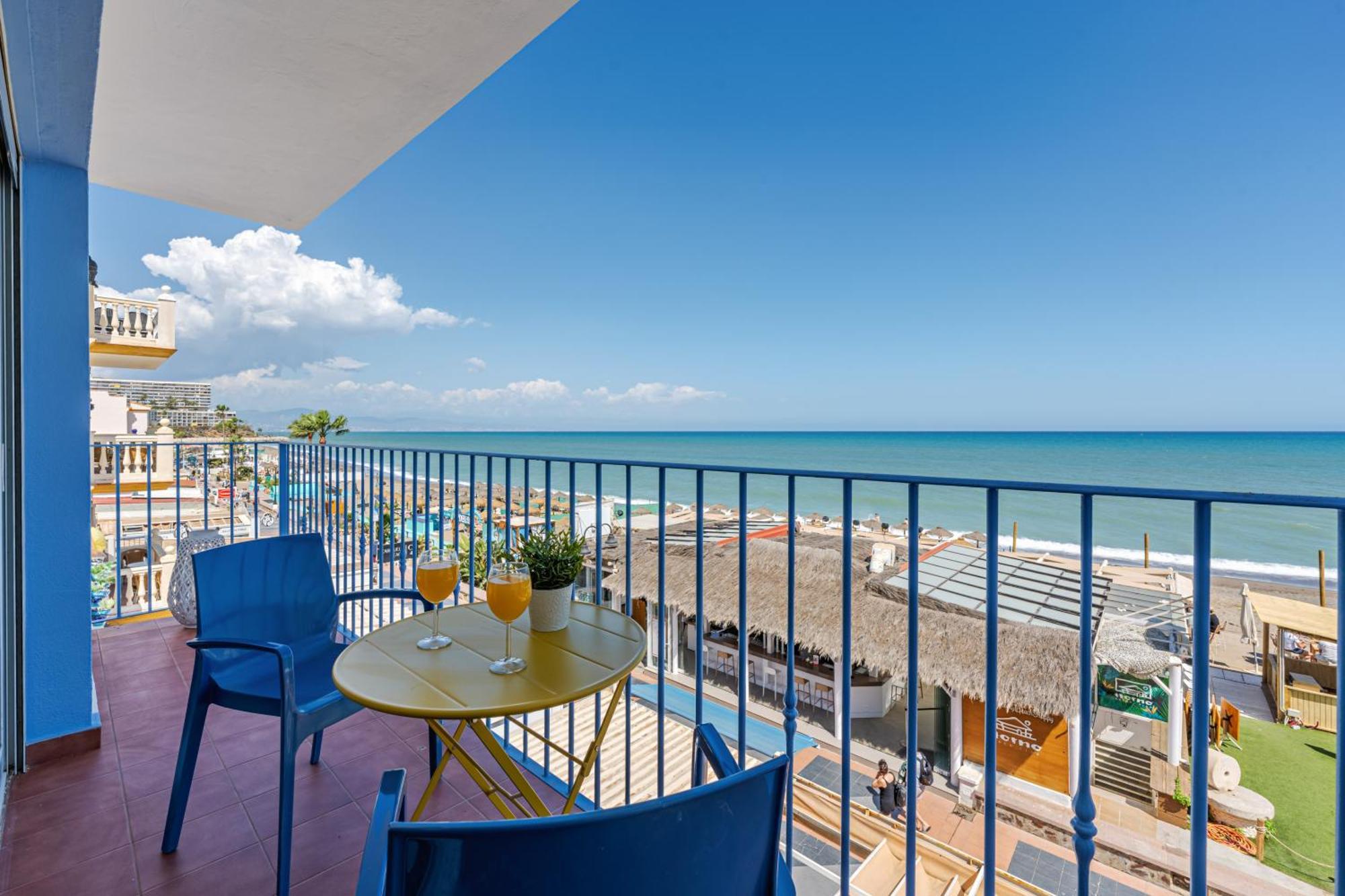 Sunset Malaga - Carihuela Beach & Sun Torremolinos Exterior photo